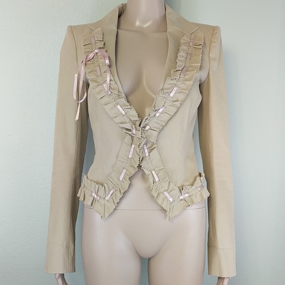 Emanuel Ungaro Jackets & Blazers - [Emanuel Ungaro] Pink ribbon ruffle trim blazer 36